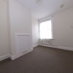 Rent 3 bedroom flat in Watford