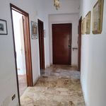 Affitto 3 camera appartamento di 70 m² in Reggio Calabria