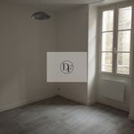Rent 3 bedroom apartment of 59 m² in Puiseaux