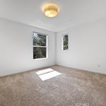 Rent 2 bedroom house of 178 m² in Irvine