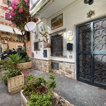 Rent 2 bedroom house of 33 m² in Taormina