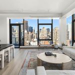 Rent 4 bedroom house of 354 m² in New York