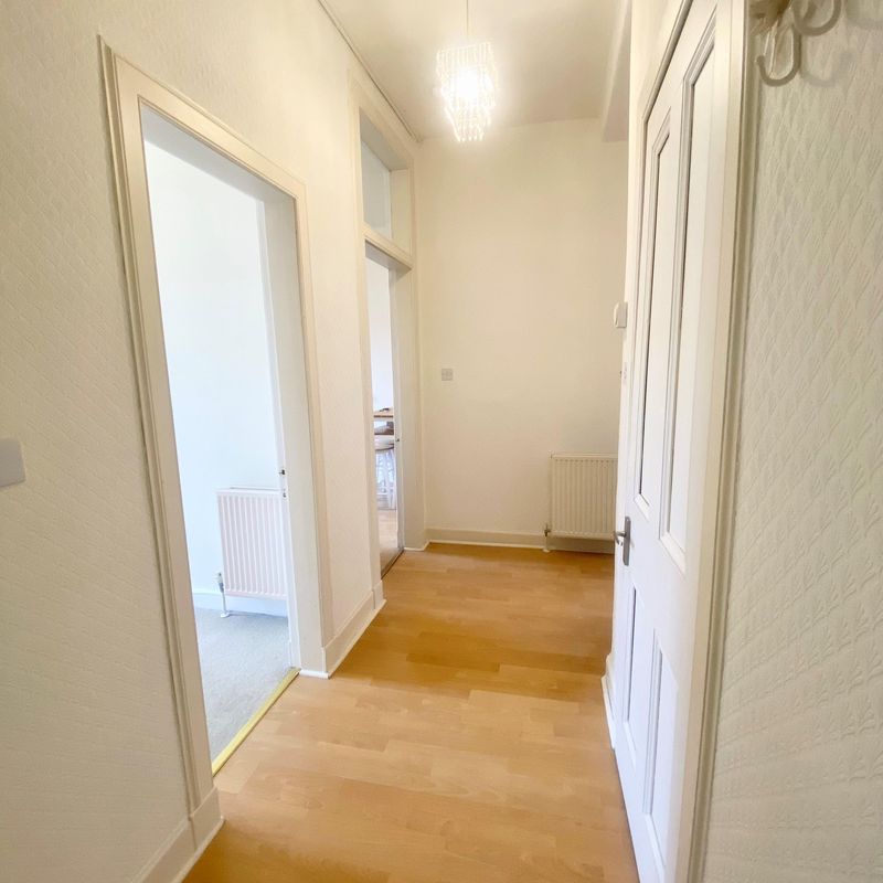 1 Bedroom Flat to Rent at Craigentinny, Duddingston, Edinburgh, Ings, Meadowbank, England Cliftonville