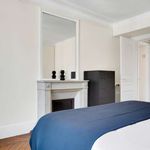 Rent 2 bedroom apartment of 88 m² in Paris