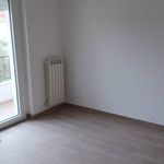 Affitto 3 camera appartamento di 65 m² in Settingiano