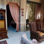 Rent 3 bedroom apartment of 180 m² in Caltanissetta