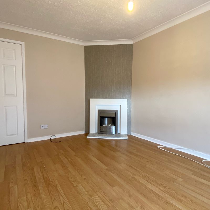 2 bedroom property to let in Clement Street, Rotherham, S61. - £800 pcm Jordan