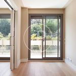 Rent 5 bedroom apartment of 348 m² in Barcelona