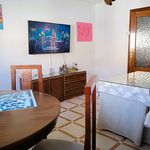 Rent 3 bedroom apartment of 96 m² in Granada