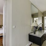 Appartement de 1130 m² avec 2 chambre(s) en location à Paris