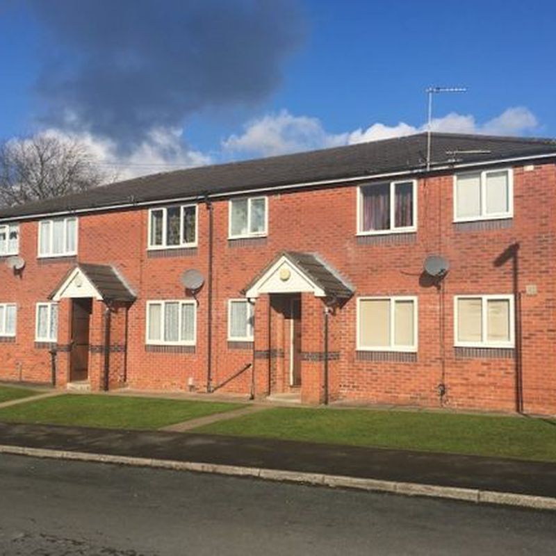 Flat to rent in Knoll Close, Knoll Close, Burntwood, Burntwood WS7 Chasetown
