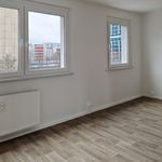 Rent 3 bedroom apartment of 70 m² in Halle