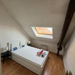 Appartement de 3371 m² avec 2 chambre(s) en location à Lille
