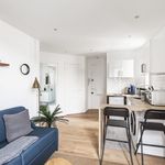Rent 1 bedroom apartment of 35 m² in Courbevoie