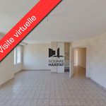 Rent 3 bedroom apartment of 90 m² in Montmorillon