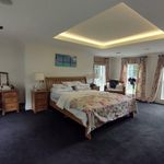 Rent 5 bedroom flat in Crosby