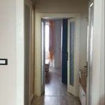 Affitto 2 camera appartamento di 74 m² in Taranto