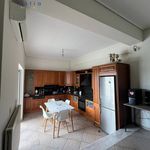 Ενοικίαση 3 υπνοδωμάτιο σπίτι από 150 m² σε Patras