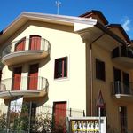 Affitto 3 camera appartamento di 119 m² in Cinisello Balsamo
