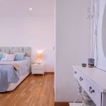 Rent 2 bedroom apartment of 126 m² in Puerto Banús