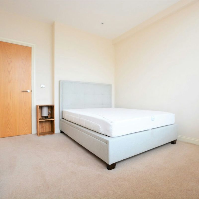 Flat to rent on Western Road City Centre,  Brighton,  BN1, United kingdom Brighton and Hove