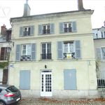 Rent 2 bedroom apartment of 390 m² in Beaugency