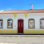 Rent 4 bedroom house of 165 m² in Vila Nova de Cacela
