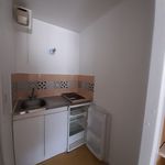 Rent 1 bedroom apartment of 17 m² in Quimper