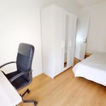 Appartement de 8 m² avec 4 chambre(s) en location à Angers