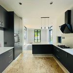 Rent 6 bedroom apartment of 4200 m² in Johannesburg