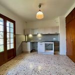 Rent 4 bedroom apartment of 102 m² in Carpentras