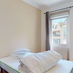 Rent a room of 108 m² in Marseille