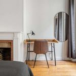 Rent 2 bedroom apartment of 110 m² in Paris
