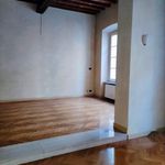 Affitto 1 camera appartamento di 140 m² in Parma