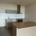 Rent 3 bedroom apartment of 95 m² in Poitiers