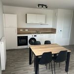 Rent 2 bedroom apartment of 43 m² in Angers