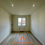 Rent 3 bedroom apartment of 59 m² in Montélimar