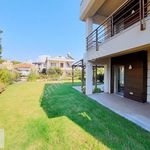 Rent 9 bedroom house of 350 m² in İzmir