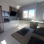 Rent 3 bedroom house of 370 m² in Mont-ras