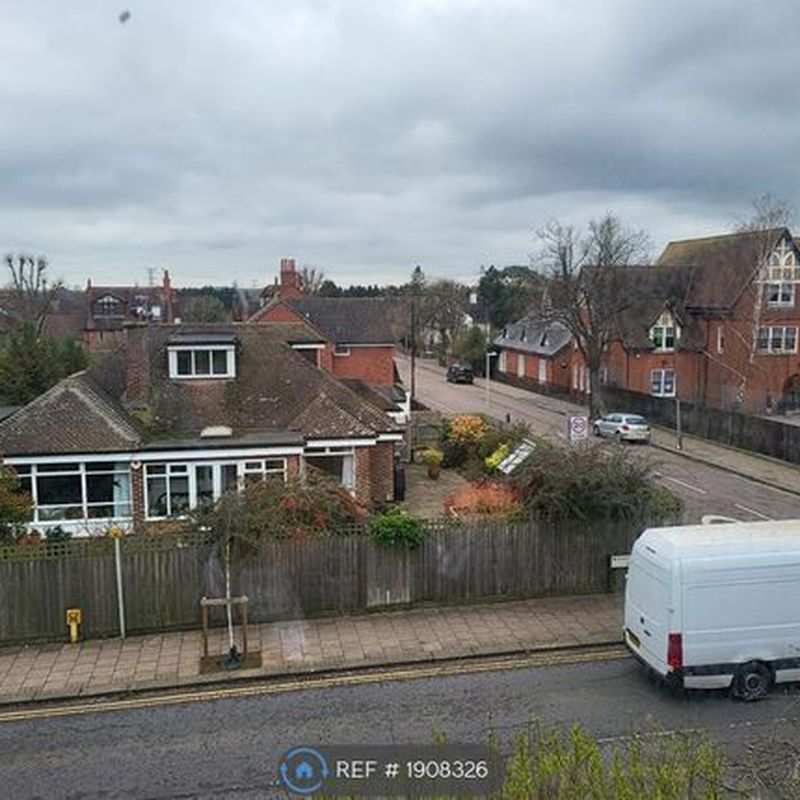 Room to rent in Shakespeare Road, Bedford MK40