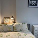 Rent 5 bedroom apartment in Derby