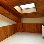 Rent 4 bedroom house of 105 m² in Mirefleurs