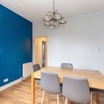 Rent 5 bedroom apartment of 117 m² in Edinburgh
