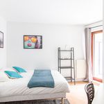 Louez une chambre de 90 m² à Rueil-Malmaison