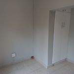 Rent 3 bedroom apartment in Bloemfontein