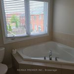 Rent 3 bedroom house in Bradford West Gwillimbury