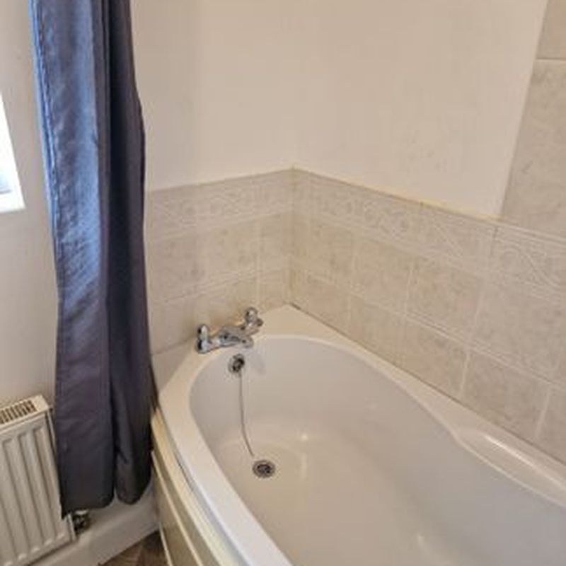 Terraced house to rent in Elderberry Close, Walsall, West Midlands, Ws5 WV5 The Delves