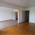 Rent 2 bedroom apartment of 7157 m² in Beauvallon