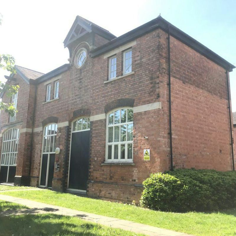 1 Bedroom Property For Rent in Burton upon Trent - £725 pcm