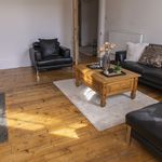 Rent 2 bedroom apartment of 1700 m² in Glasgow